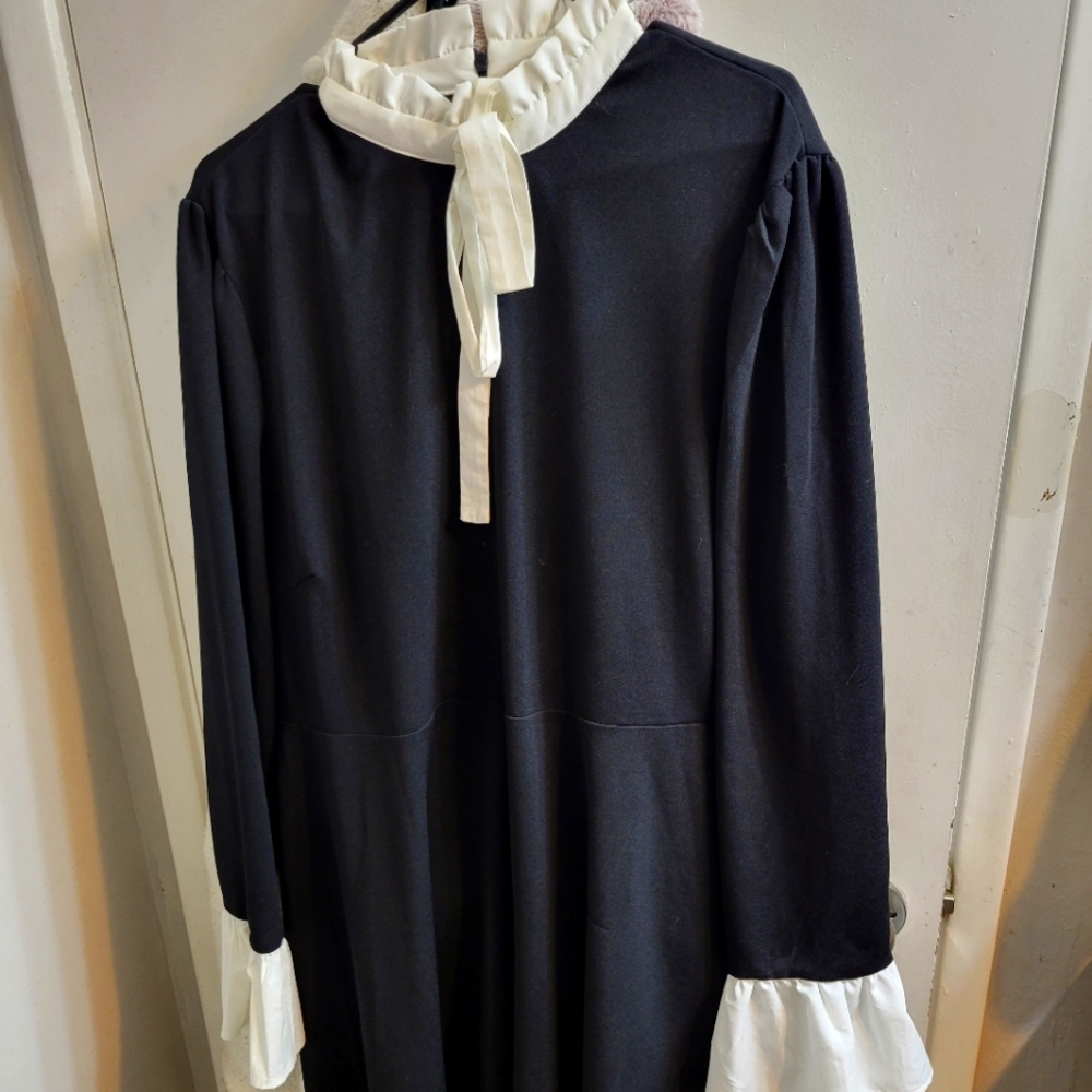 Shein Tie Neck & bell cuff Midi fit & flare dress